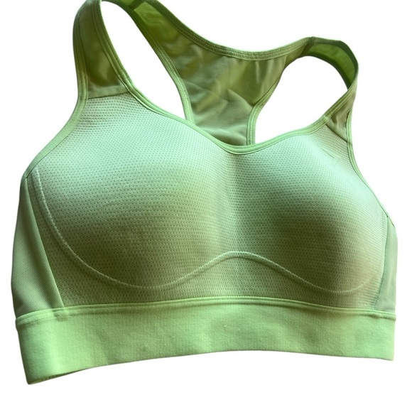 Gymshark High Impact Sports Bra β Green β Size Small! Great condition! - Picture 2 of 7